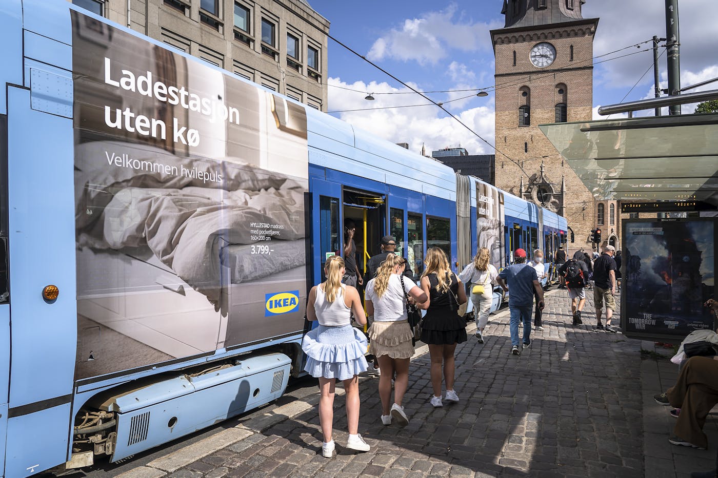 K Jb Mdkg K Norge IKEA AS 2021 v27 Side panel bus tram 3