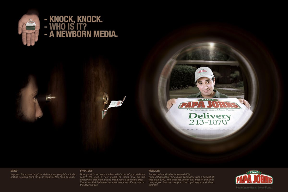 Papa johns pizza delivery service door viewer media 97206 adeevee