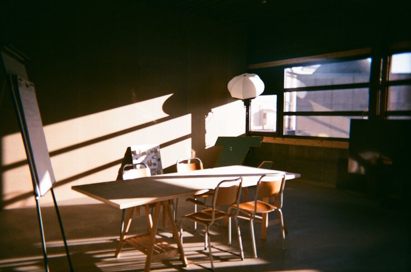 0000888100151652259372full width